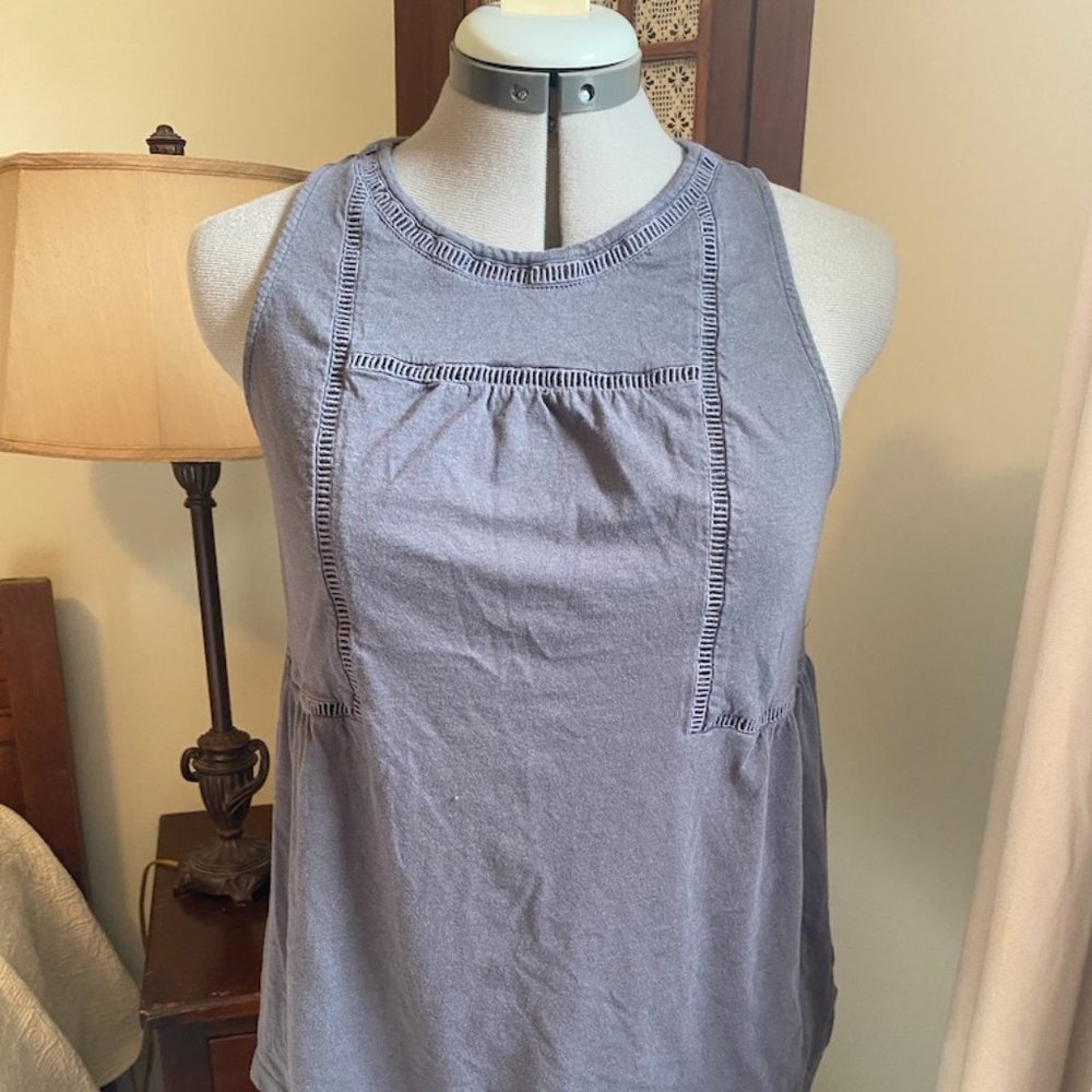 OLD NAVY Tank Top w/ Open Detail